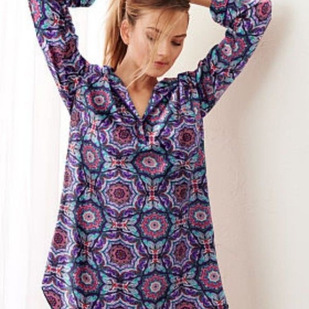 Victoria's Secret The Mayfair Sleepshirt - Picture 1 of 6